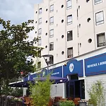 Centre 3*