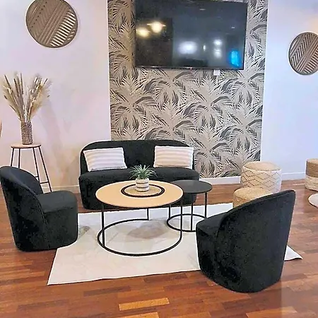 فندق Centre روان