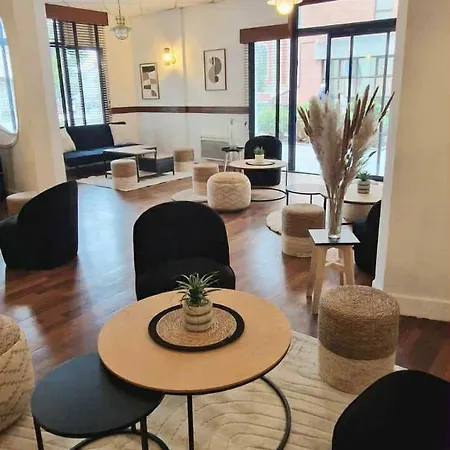 Centre Hotel 3*