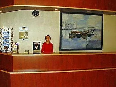 فندق Centre 3*